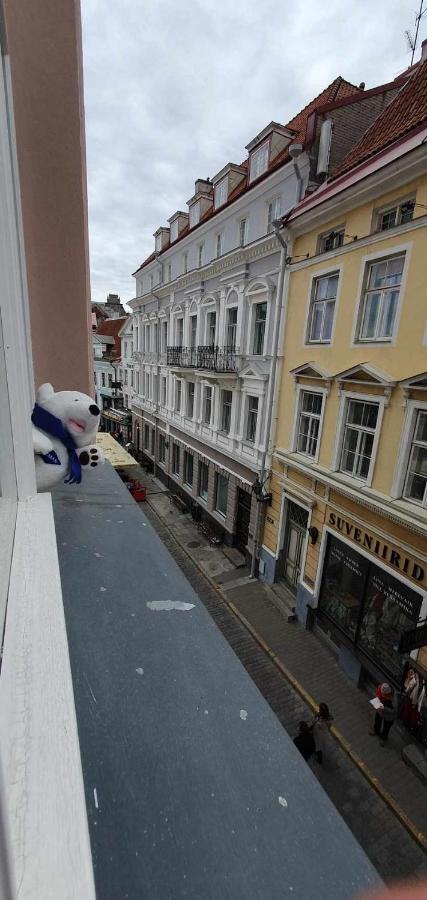 Cozy Apartment On The Town Hall Square タリン エクステリア 写真
